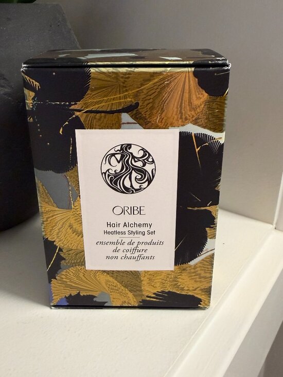 BNIB Oribe Heatless Styling Set (travel size) - Picture 2 of 3